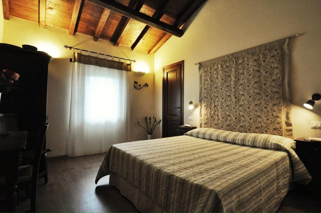 Podere Pontepietra Сориано-нель-Чимино Номер фото